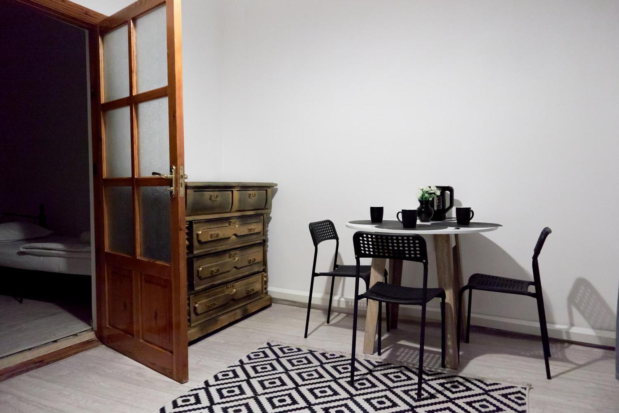 Hotel Sweet Vibe à Almaty Extérieur photo