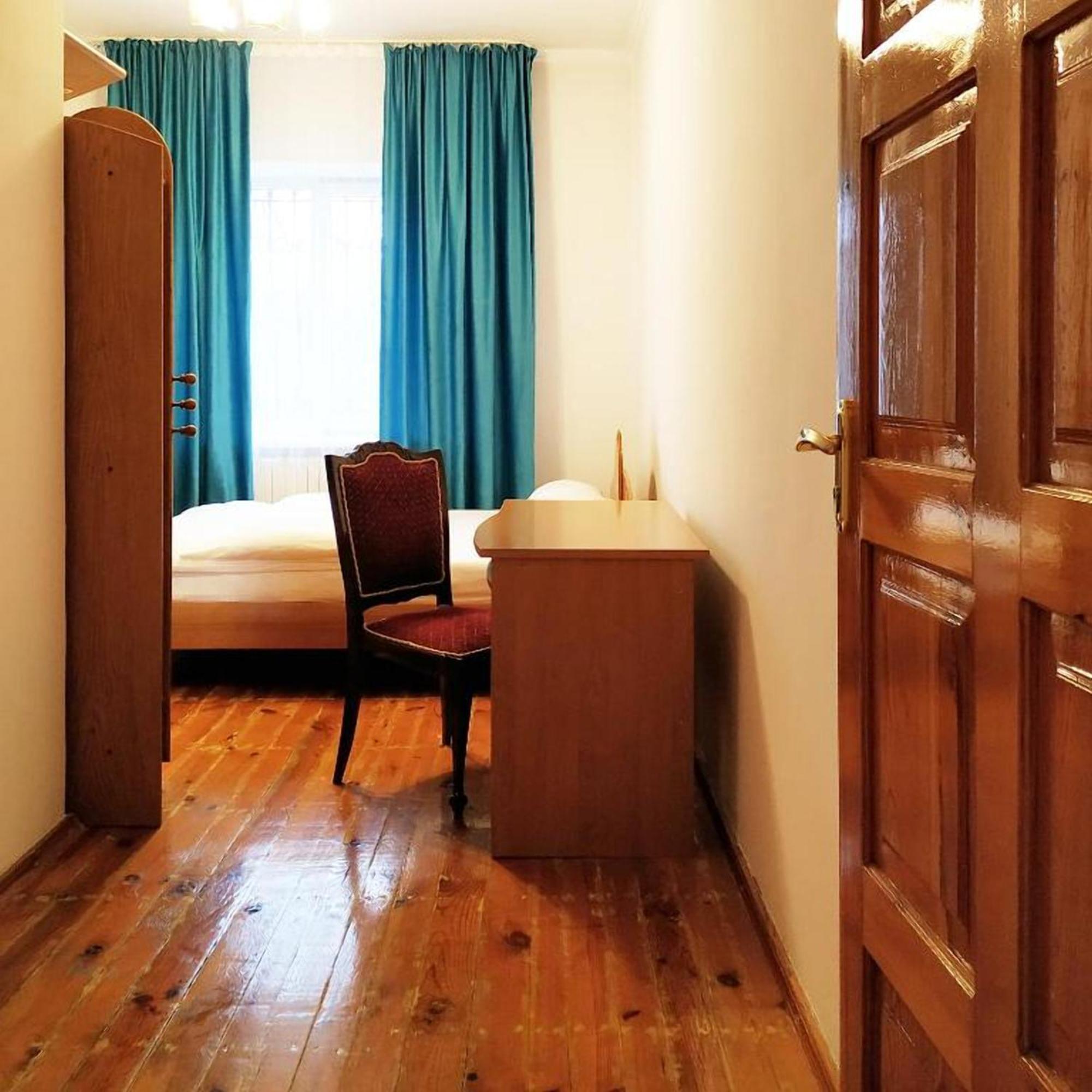 Hotel Sweet Vibe à Almaty Extérieur photo