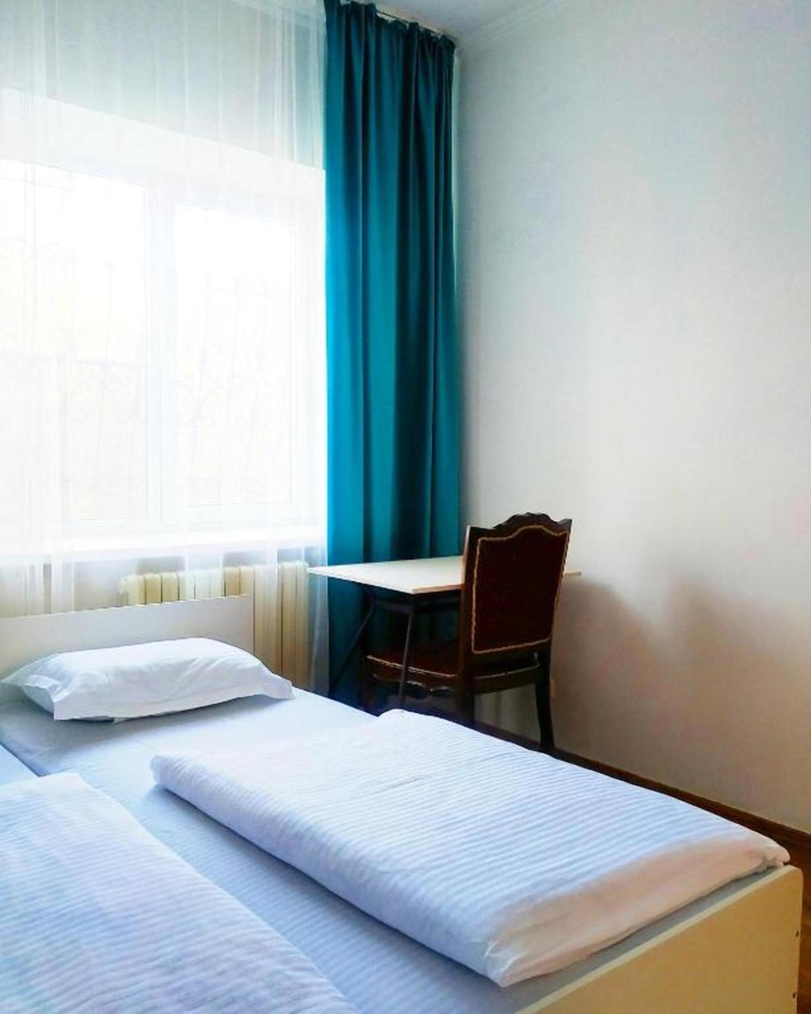Hotel Sweet Vibe à Almaty Extérieur photo